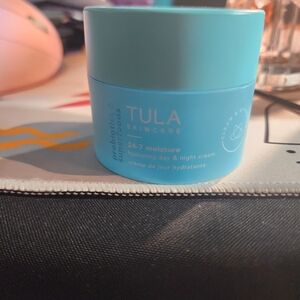 Tula Skincare 24-7 Moisture Cream - Light Blue